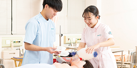 看護師になるバナー：TOPリンク画像