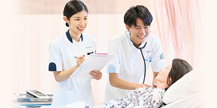 保健師になるバナー：TOPリンク画像