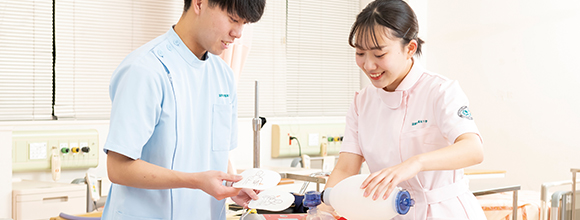 看護師になるバナー：TOPリンク画像