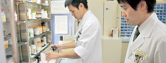 薬剤師になるバナー：TOPリンク画像